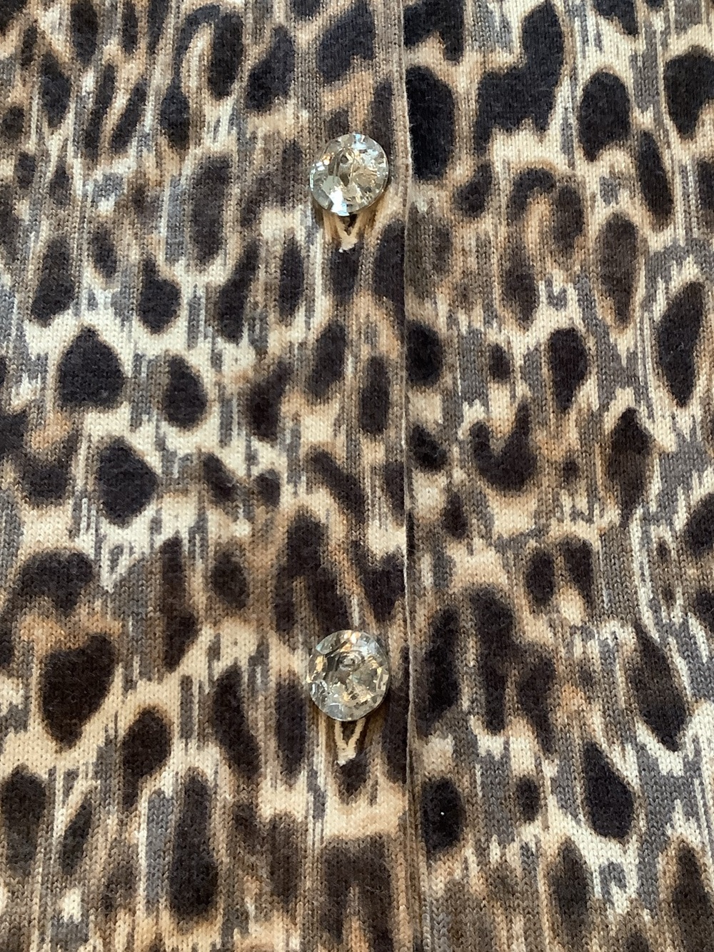 Chico's Gray Knit Top with Logo Tag - Picture 6 of 8